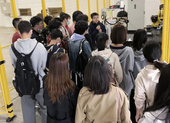 热烈欢迎常熟理工师生一行莅临江苏北人参观交流 热烈欢迎常熟理工师生一行莅临江苏北人参观交流