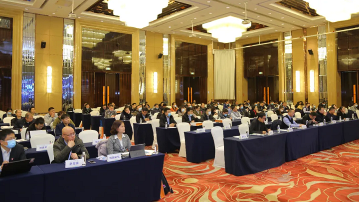 江苏北人应邀出席中国工程机械数字化转型峰会